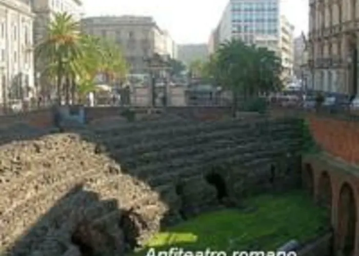 아파트 Sicily Center